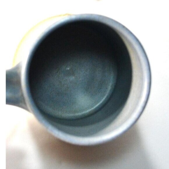 Vintage GK Pottery Set Of 3 Mugs Graduating Sizes Clouds In Sky Design Beach - Picture 6 of 9